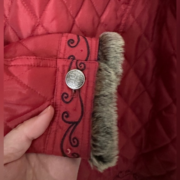 Montanaco NWOT red quilted artificial fur lined button up jacket women’s size XL - Picture 2 of 7